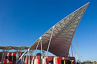 反乌托邦科幻心理恐怖游戏《超级幻想》现已上线Steam平台